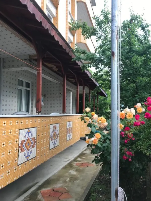 Yakamoz Pansiyon Balkon